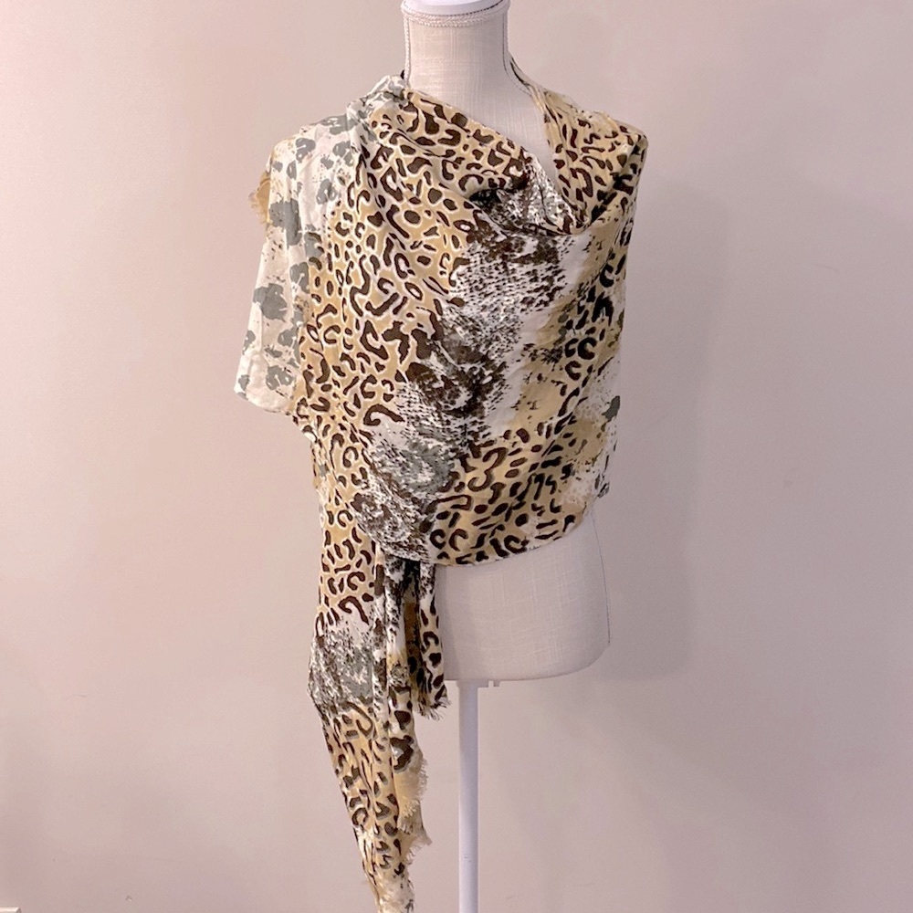 Classic Leopard print 💯Rayon scarf stylish elegant shawl with fringe 70”X 20”